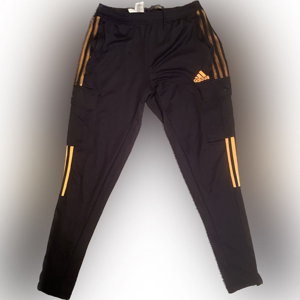 Adidas pants size M zipper on the side